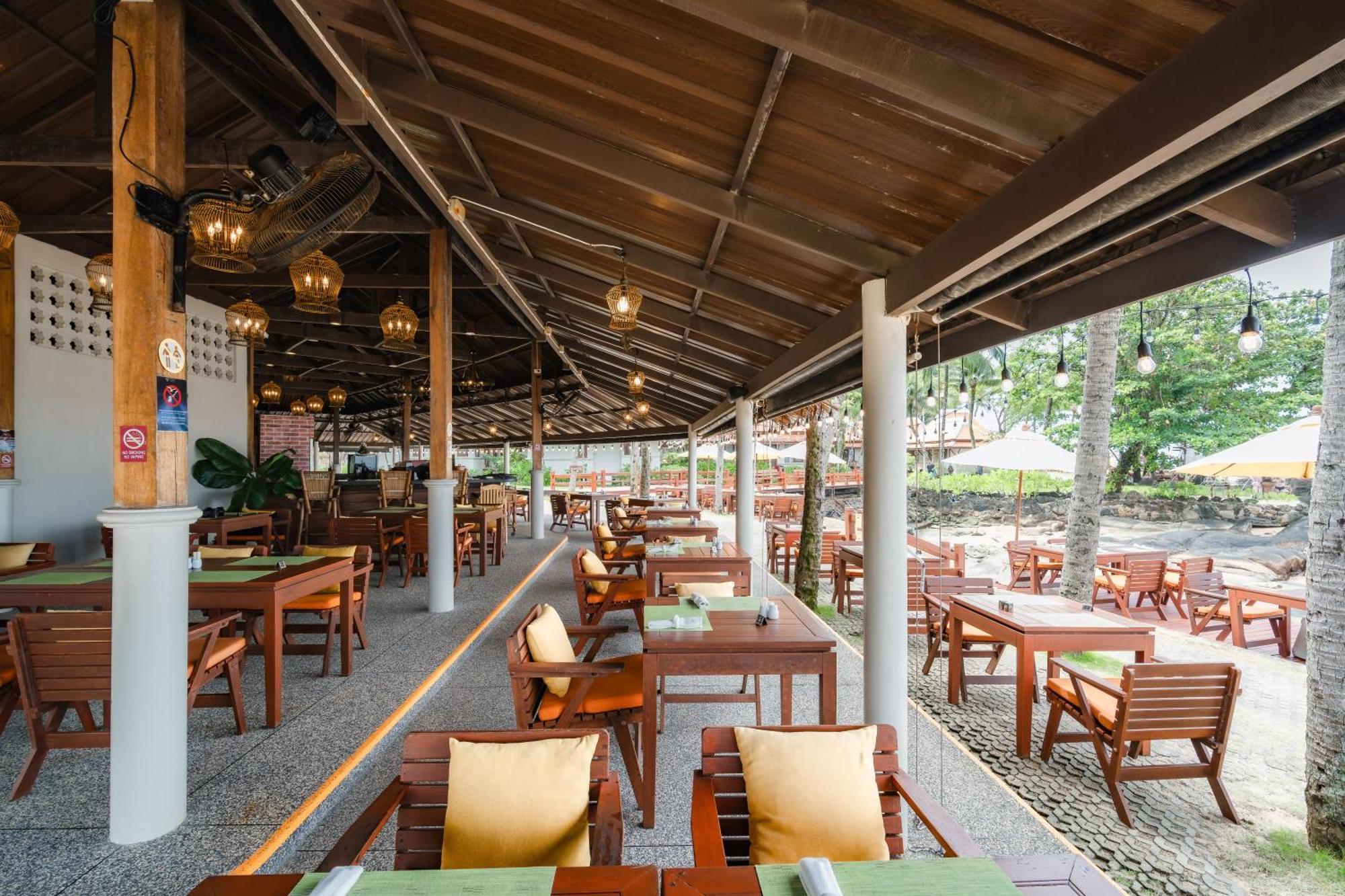 Khaolak Laguna Resort 4*